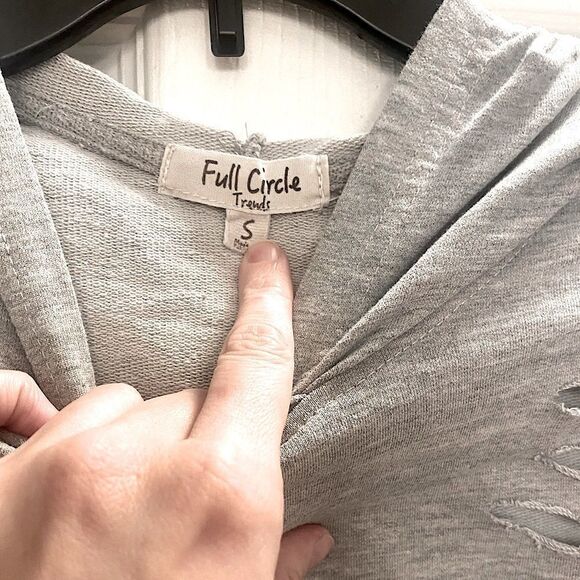 Full Circle Trends Distressed Ripped Slashed Hoodie Grey Shirt size S small - Picture 5 of 5